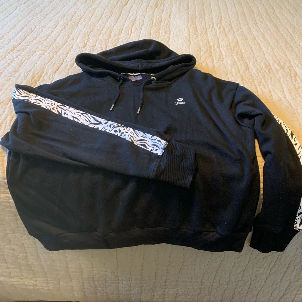 JUICY COUTURE BLACK HOODIE MEDIUM